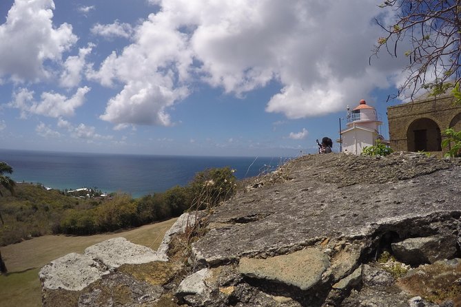 Highlights of Tobago Tour - Fort King George: cannon photos and Atlantic Ocean panoramas