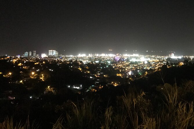 Night Street Food Tasting Tour in Trinidad - How the Pace, Vehicle, and Small Group Shape Your Night