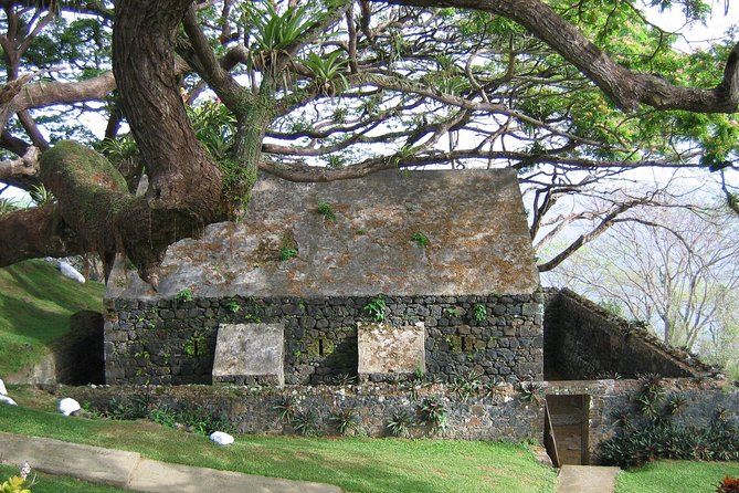 Tobago Buccoo Reef Glass Bottom Boat Cruise and Island Sightseeing Tour - Store Bay as a beach break, not just a ride-by stop