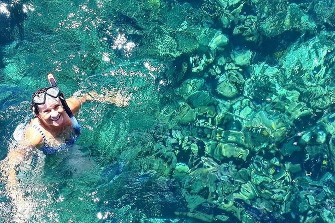 Tobago Buccoo Reef Glass Bottom Boat Tour - Practical tips that can save your day (and your phone battery)