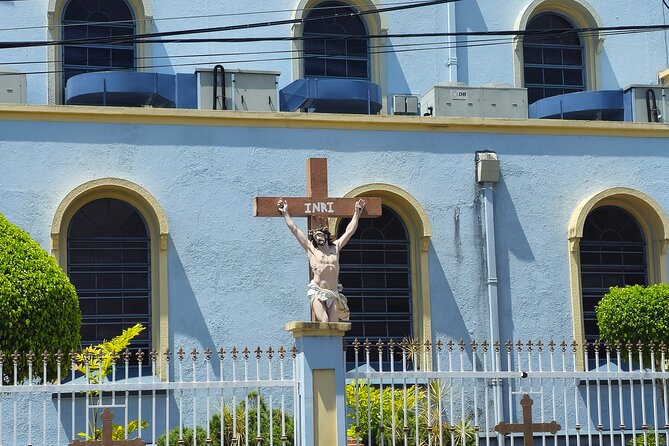 Tracing Ten Statues to a Los Iros Mud Volcano Experience - Tracing Ten Statues and Eating Your Way Across Trinidad