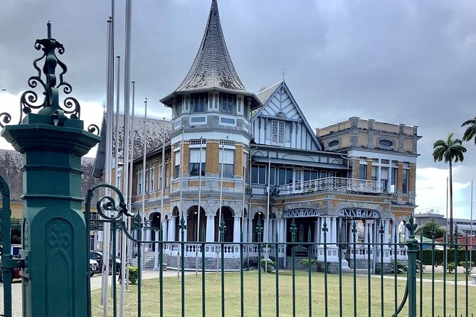 Trinidad Highlights and Scenic Drive Tour - Queens Park Savannah and the Botanical Gardens: Where the City Breathes